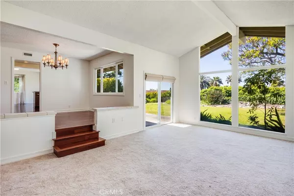 Rancho Palos Verdes, CA 90275,6711 Monero DR