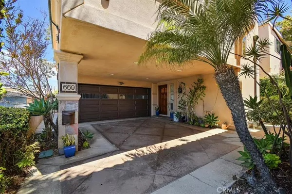 Hermosa Beach, CA 90254,669 6th ST