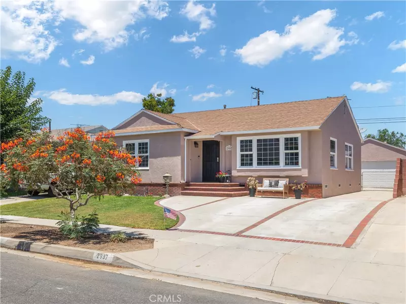 2907 Silva ST, Lakewood, CA 90712