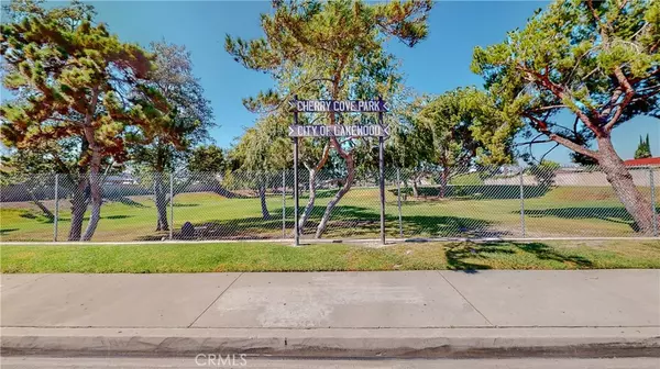 Lakewood, CA 90712,5144 Meadow Wood AVE