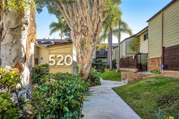 520 Avenue B #8,  Redondo Beach,  CA 90277