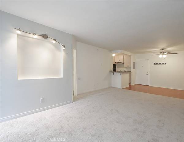 Playa Del Rey, CA 90293,8650 Gulana AVE #L3181