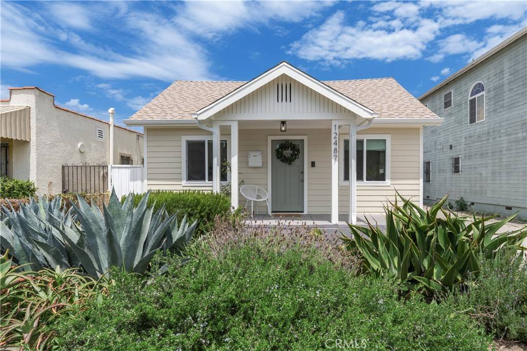 12487 Gilmore AVE, Los Angeles, CA 90066