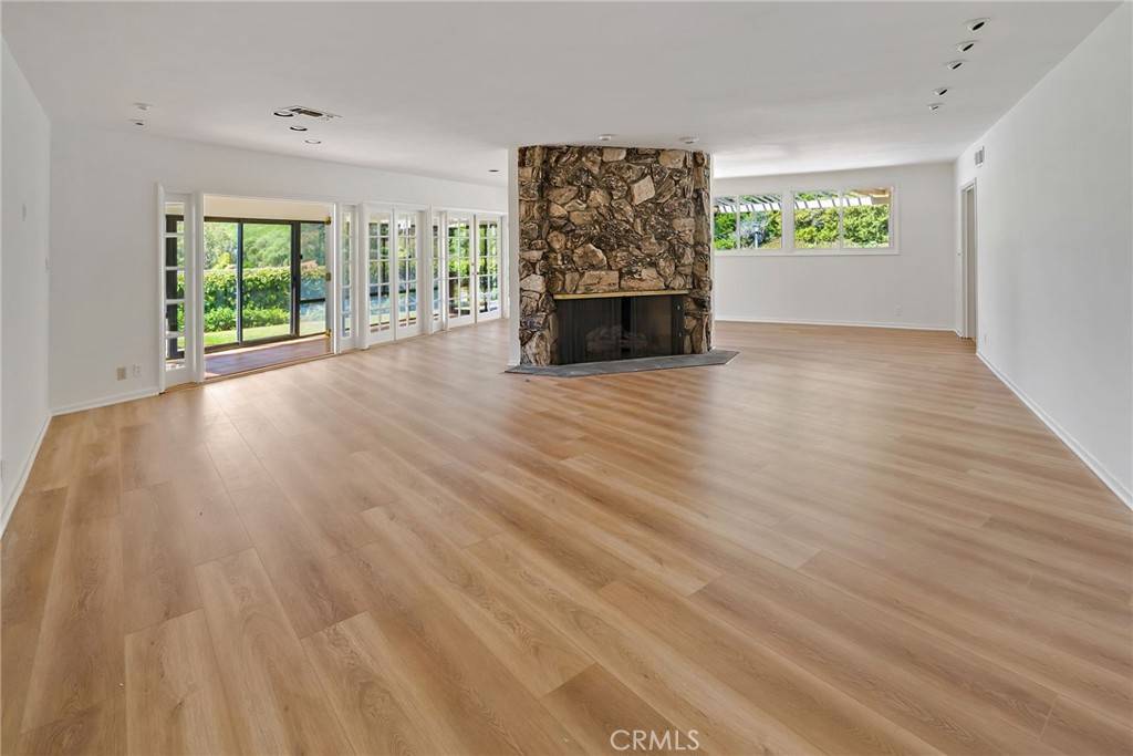 Rancho Palos Verdes, CA 90275,32215 Schooner DR
