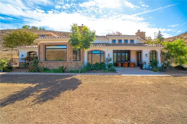 2127 E Olsen RD, Thousand Oaks, CA 91360