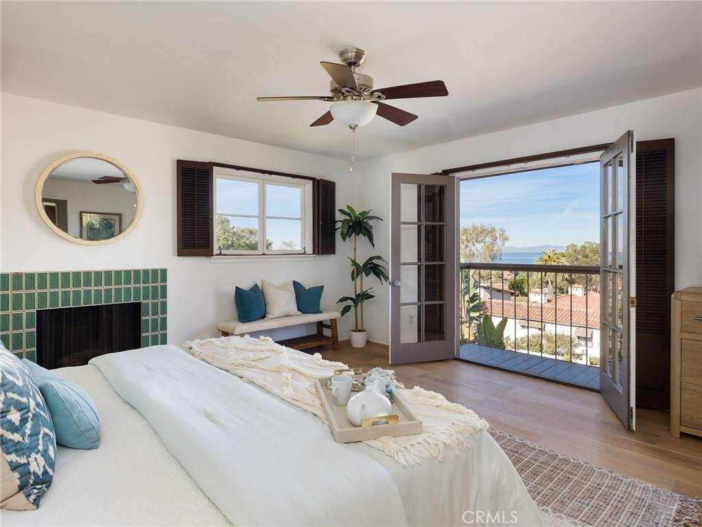 Palos Verdes Estates, CA 90274,2512 Via Pinale