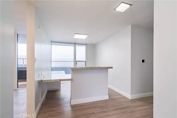 San Pedro, CA 90731,739 W 9th Street