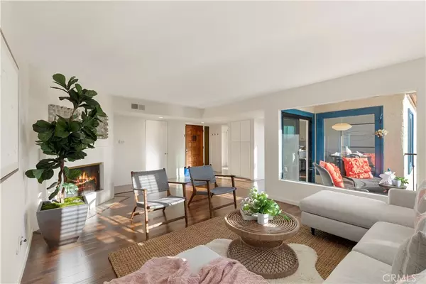 Palos Verdes Estates, CA 90274,2337 Palos Verdes DR W #7