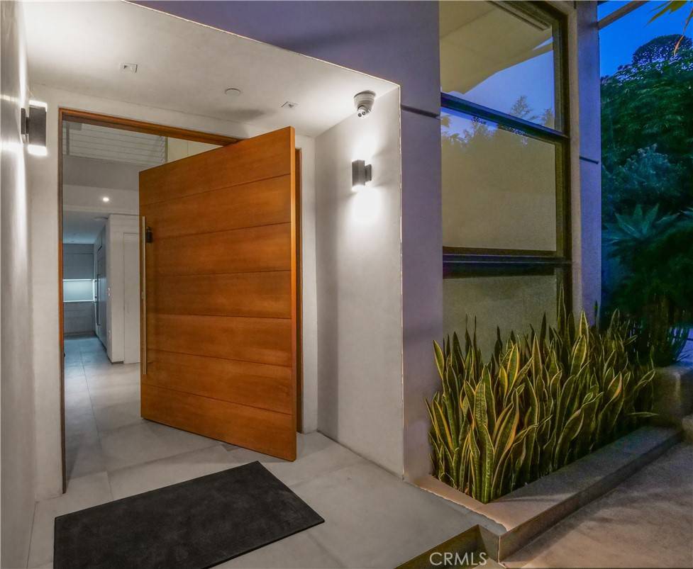 Palos Verdes Estates, CA 90274,709 Via Somonte