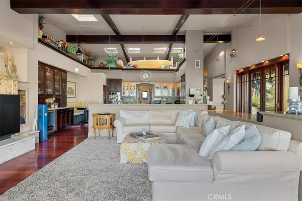 Rancho Palos Verdes, CA 90275,1 Sea Cove DR