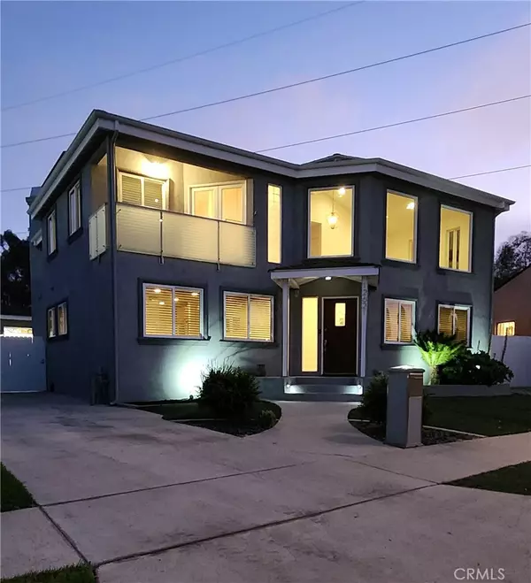 Hawthorne, CA 90250,12621 Costa DR
