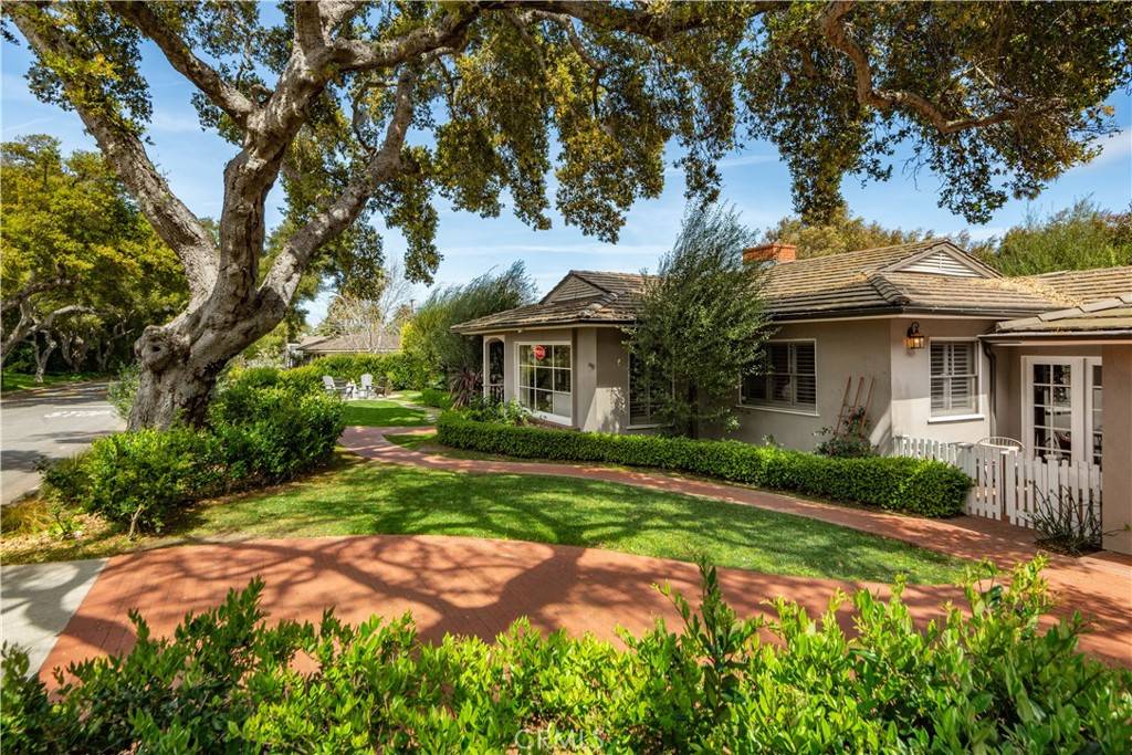Palos Verdes Estates, CA 90274,300 Via Alcance