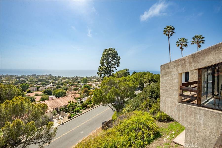 2329 Via Olivera, Palos Verdes Estates, CA 90274