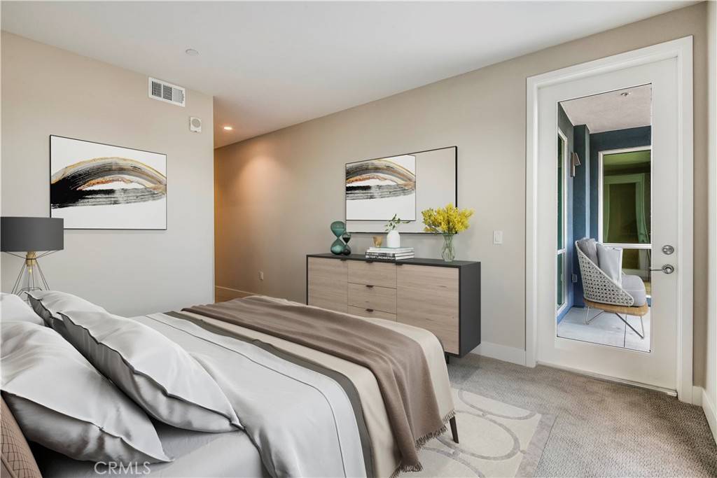 Redondo Beach, CA 90277,1920 S Pacific Coast HWY #213