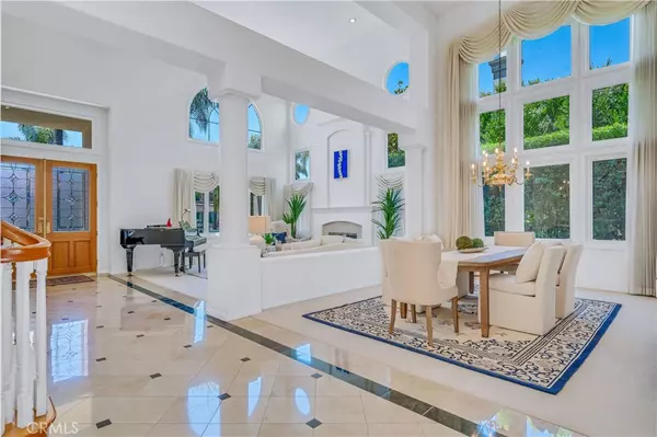 Rancho Palos Verdes, CA 90275,48 Via Porto Grande