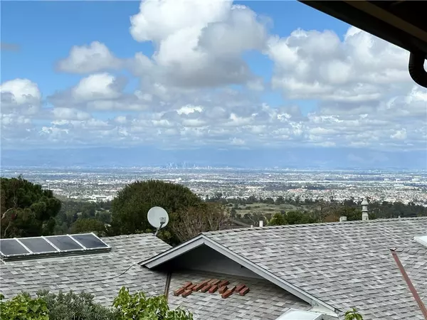 Palos Verdes Peninsula, CA 90274,27079 Sunnyridge RD