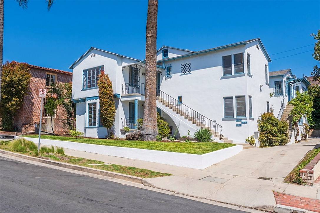 1964 Palmerston PL, Los Angeles, CA 90027