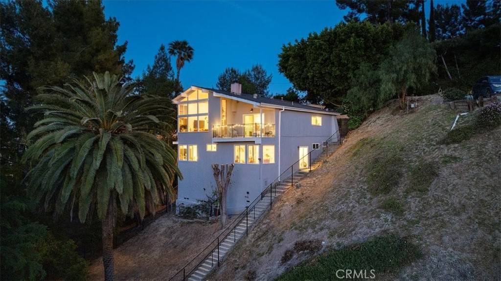 5291 Darro RD, Woodland Hills, CA 91364