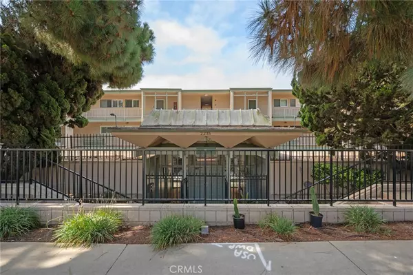 San Pedro, CA 90732,2235 W 25th ST #207