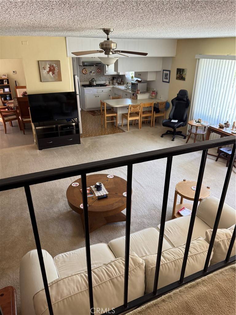 Glendale, CA 91214,4922 Lowell AVE