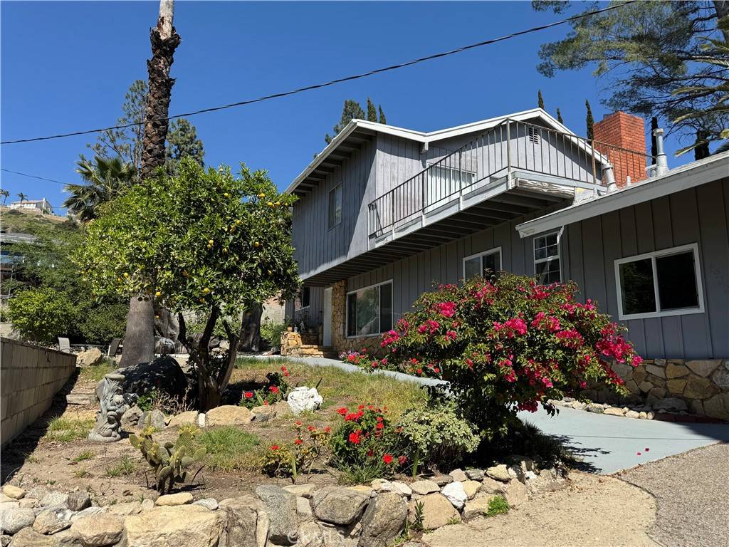 4922 Lowell AVE, Glendale, CA 91214