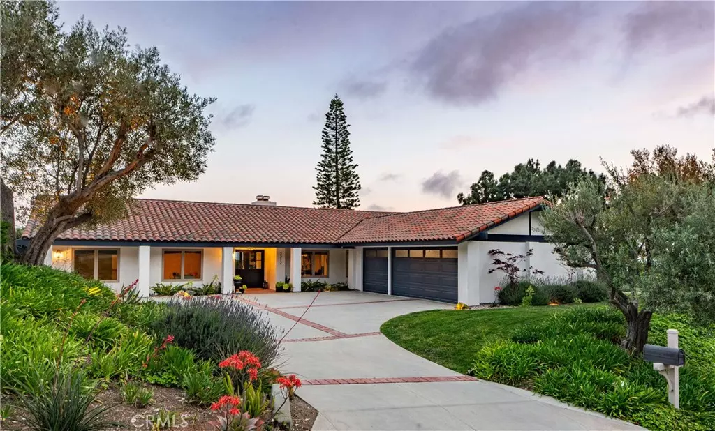 Rancho Palos Verdes, CA 90275,3212 Barkentine RD