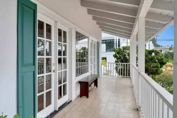 Palos Verdes Estates, CA 90274,1616 Espinosa Circle
