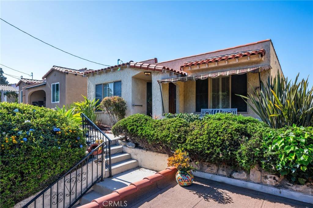 San Pedro, CA 90731,872 W 21st ST