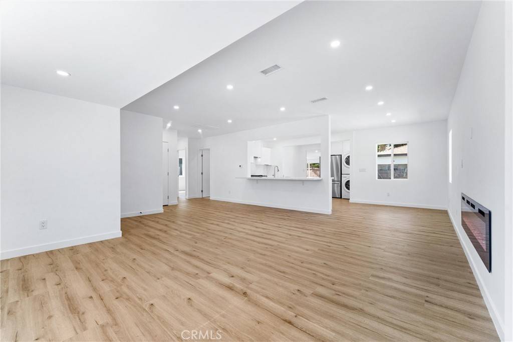Redondo Beach, CA 90278,2731 Armour LN