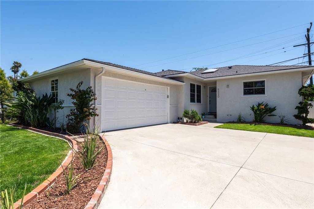 Hawthorne, CA 90250,5320 W 142nd PL