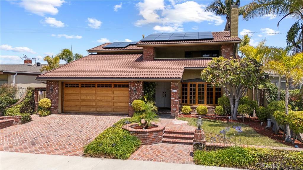 Lakewood, CA 90712,5144 Meadow Wood AVE