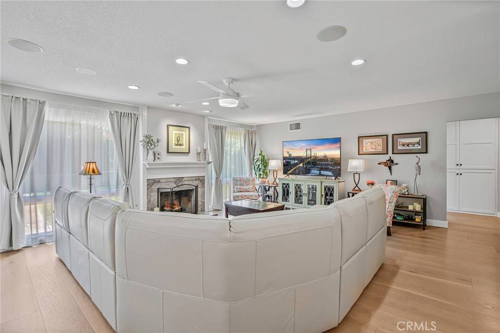 Rancho Palos Verdes, CA 90275,28074 Acana RD