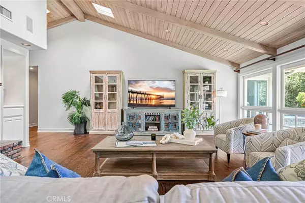 Rolling Hills Estates, CA 90274,42 Empty Saddle RD