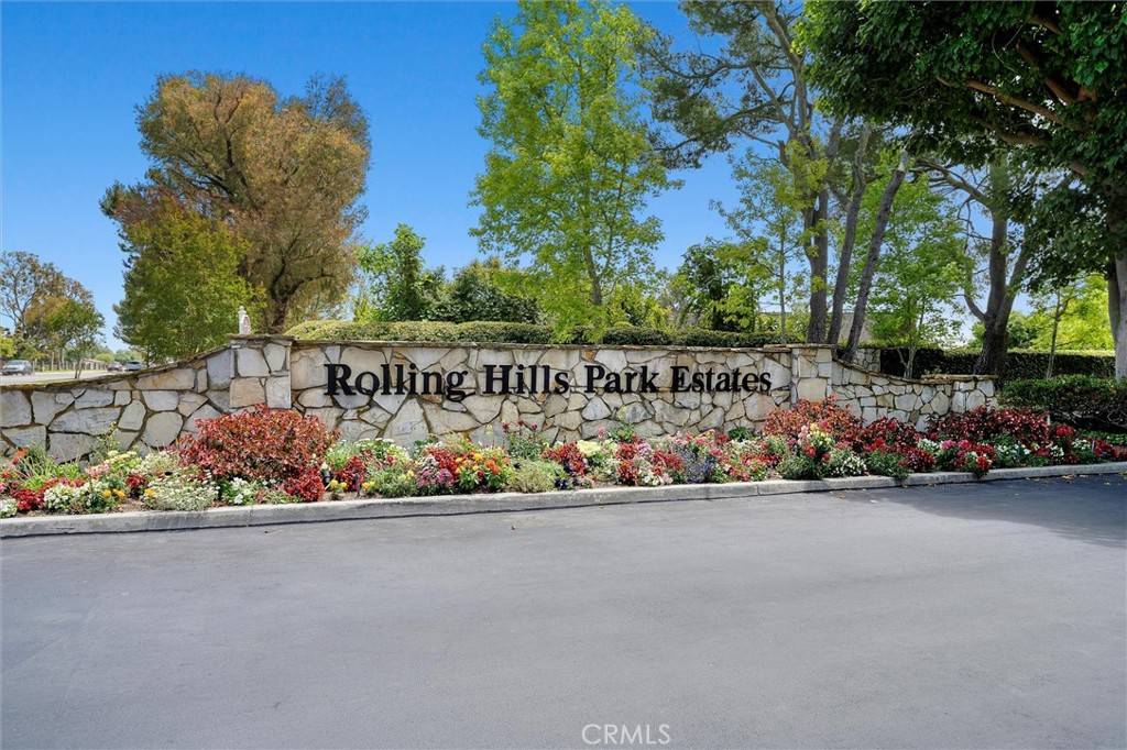 Rolling Hills Estates, CA 90274,23 Quarterhorse LN