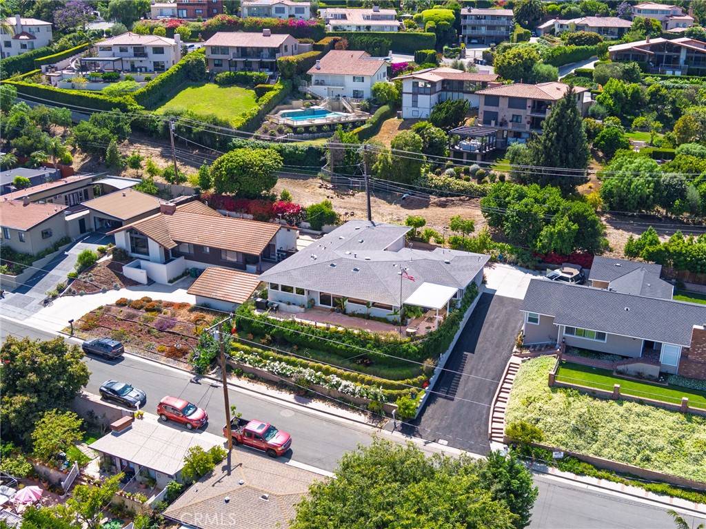 Rancho Palos Verdes, CA 90275,30229 Kingsridge DR