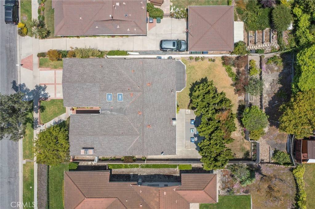 Rancho Palos Verdes, CA 90275,27128 Springcreek RD