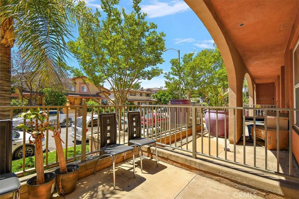 Alhambra, CA 91801,89 E Commonwealth AVE #1I