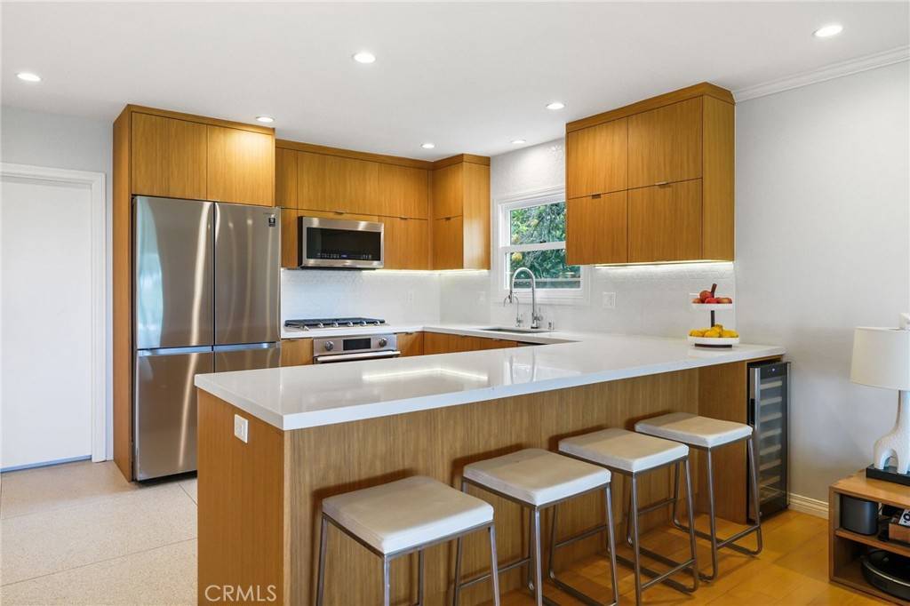 Rancho Palos Verdes, CA 90275,27642 Avenida Del Mesa