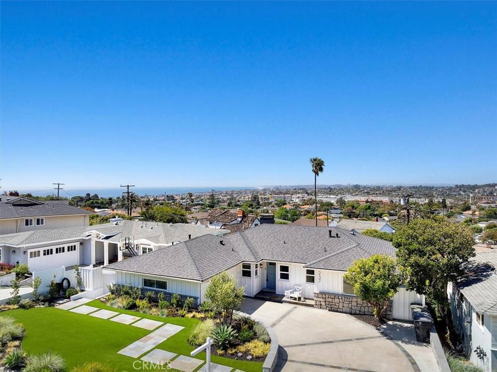Redondo Beach, CA 90277,237 Via Los Miradores