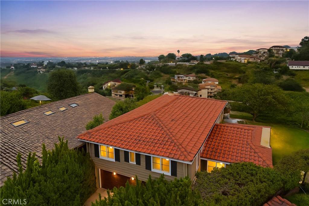 Rancho Palos Verdes, CA 90275,27990 Beechgate DR