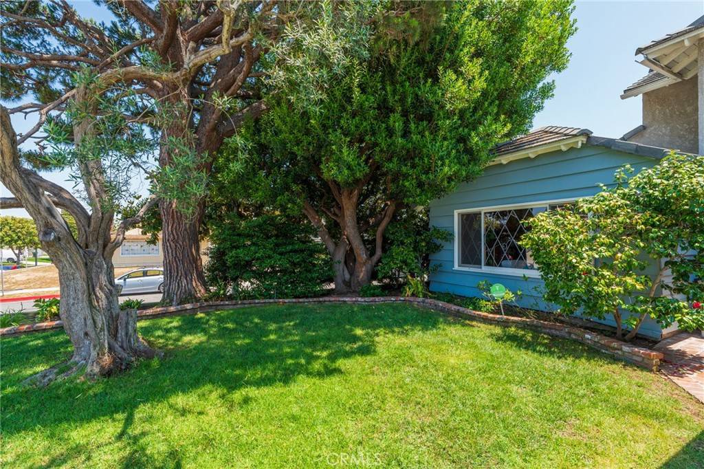 Torrance, CA 90503,3656 Sara DR