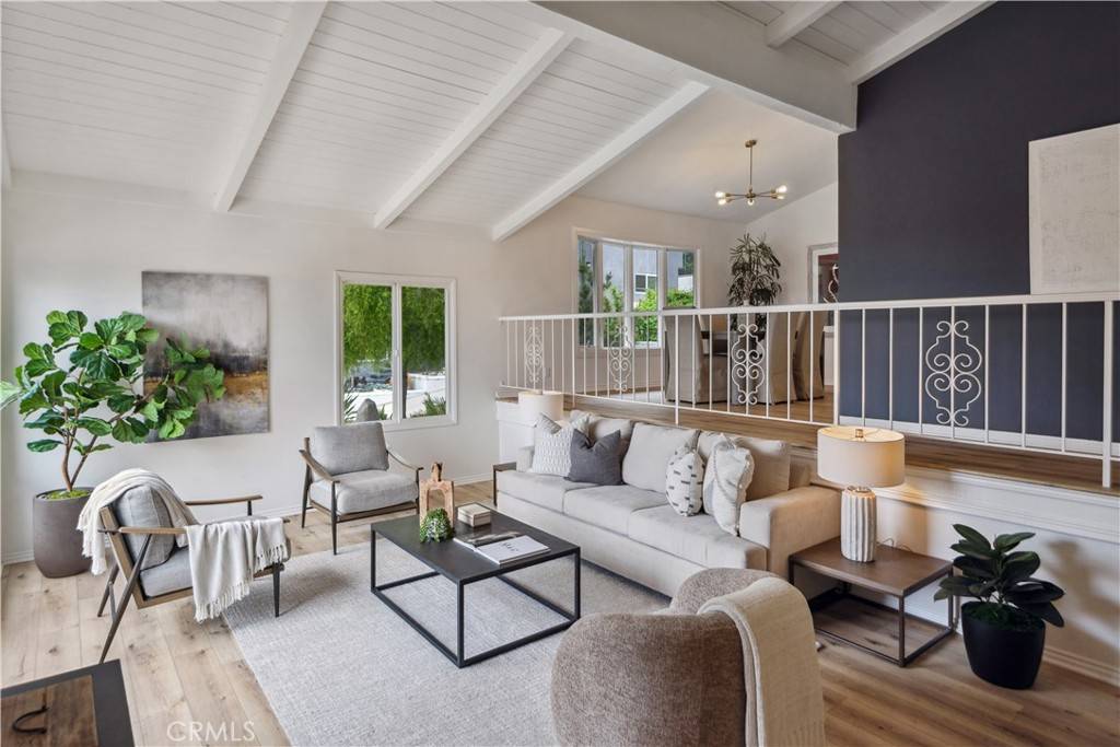 Rancho Palos Verdes, CA 90275,30047 Knoll View DR