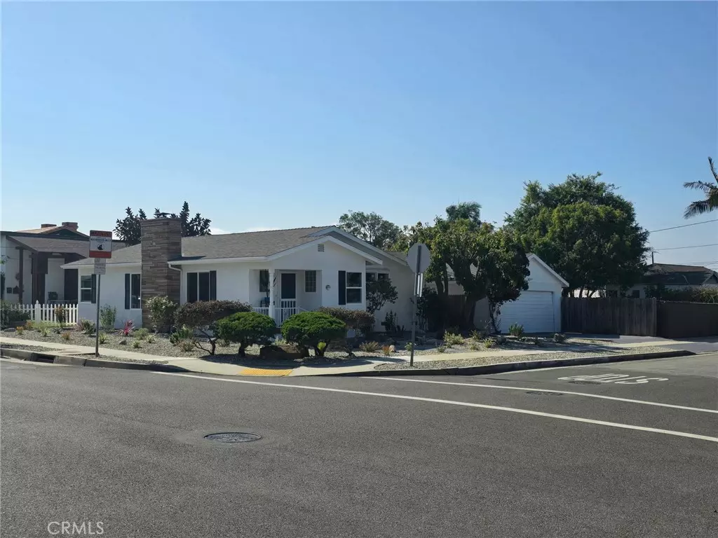 Lomita, CA 90717,24921 CYPRESS ST