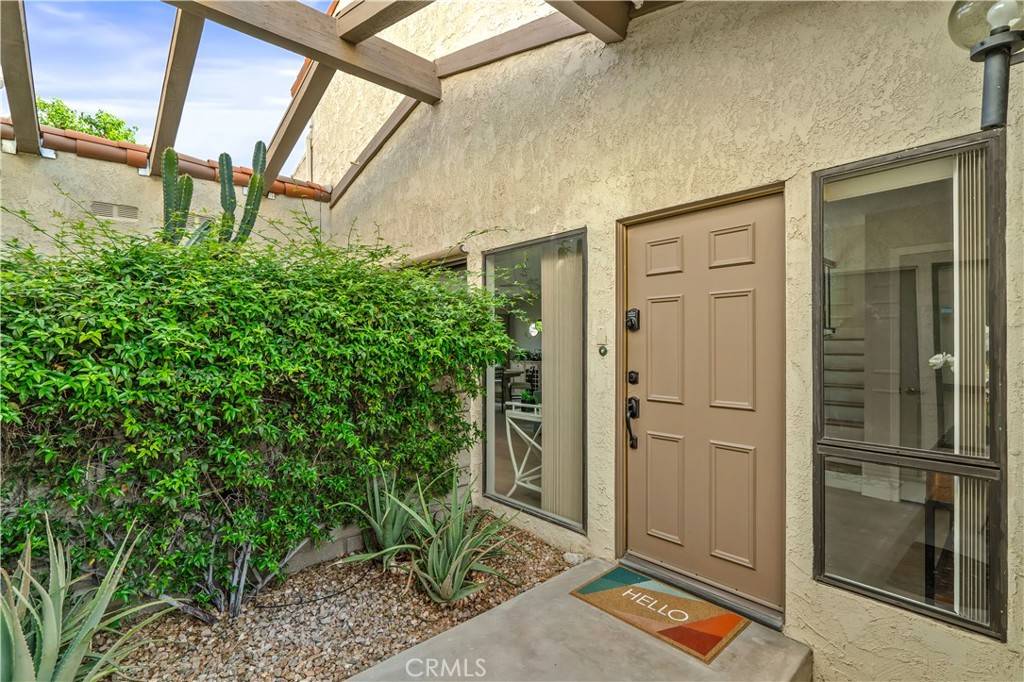 Palm Desert, CA 92260,45436 Driftwood DR