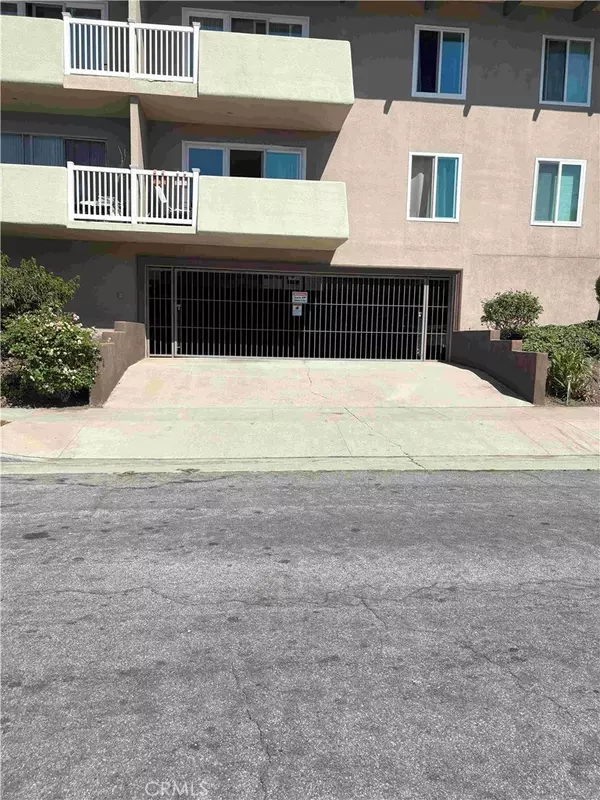 23930 Los Codona AVE #106, Torrance, CA 90505