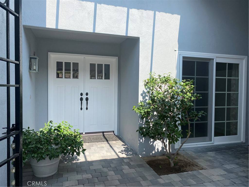 Rancho Palos Verdes, CA 90275,26516 Rockhurst LN