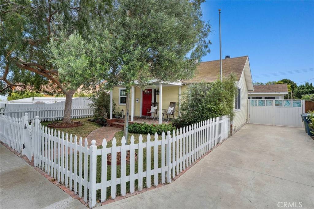 Lomita, CA 90717,2322 246th ST