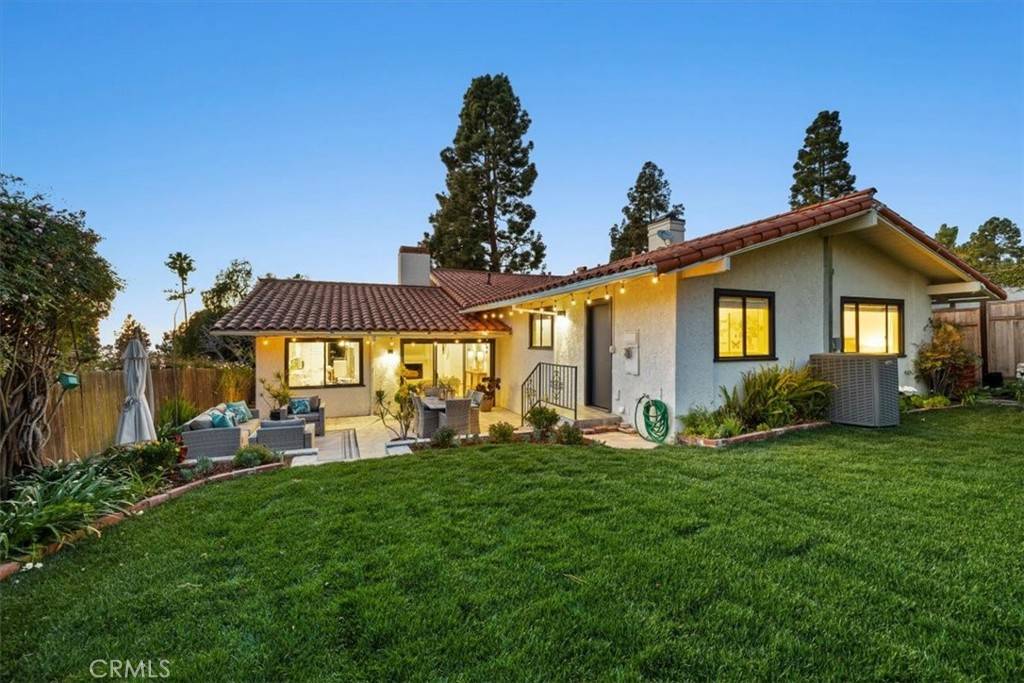 Palos Verdes Estates, CA 90274,1716 Via Zurita