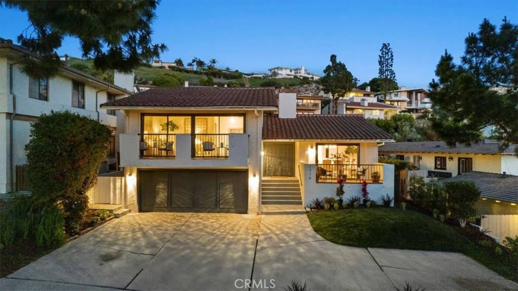 Palos Verdes Estates, CA 90274,1716 Via Zurita