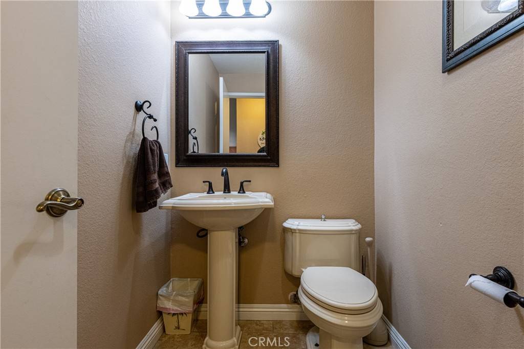 Corona, CA 92881,651 Viewpointe LN